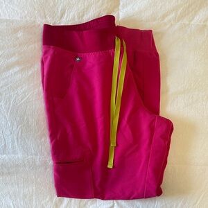 Figs shocking pink Zamora joggers M/P